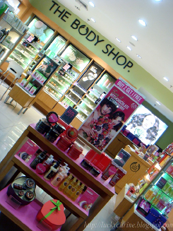 Lucky Citrine This Valentine's Day, Say It With Chocolate & Strawberry!