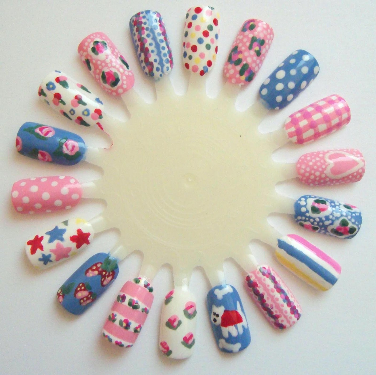 beauty lover's notes: Cath Kidston inpired nail art