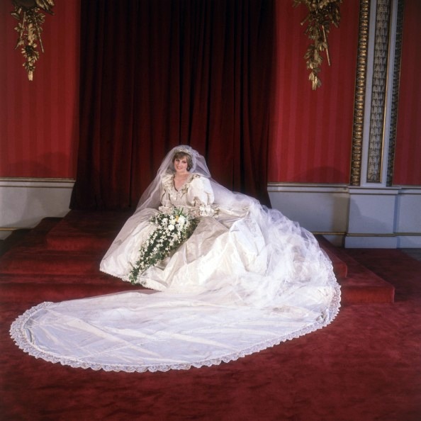 princess diana wedding dress train. hot Princess Diana In her