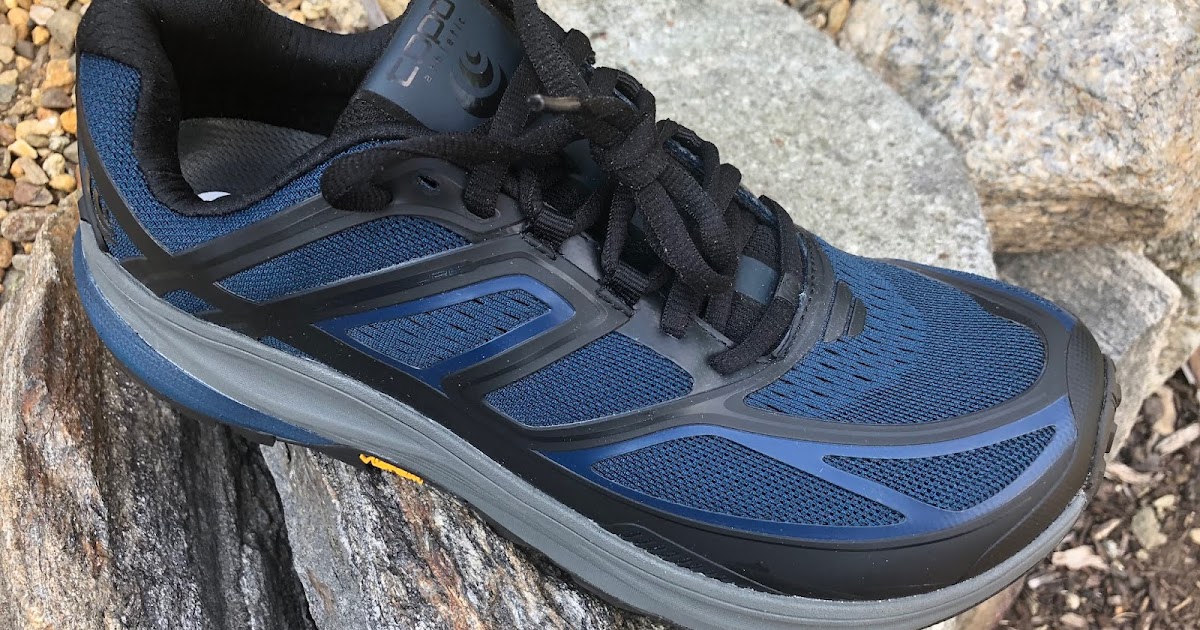 topo men's trail running shoes