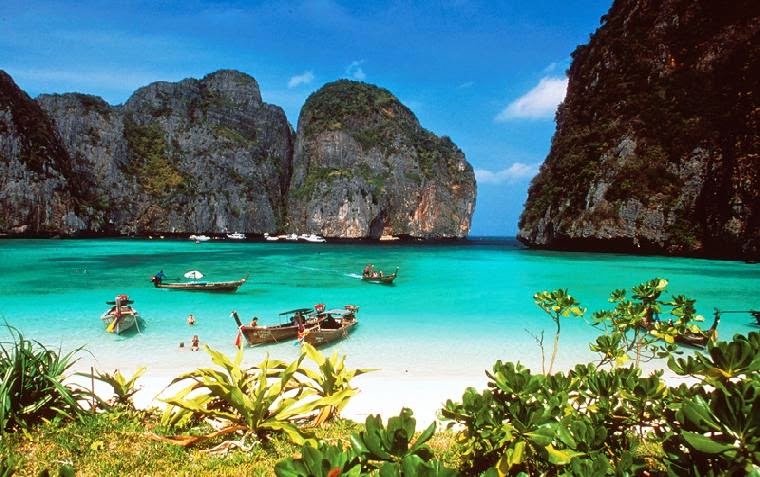 Phi Phi Island Village Beach Resort & Spa | Luxury Holidays