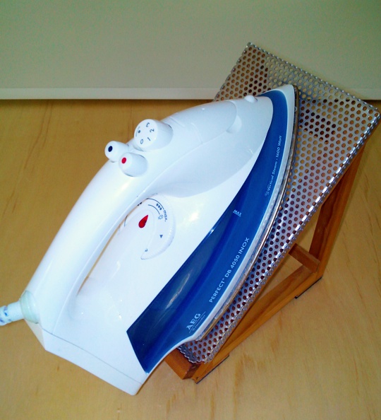 Produktinfo und Test: Für Bastler: Bügeleisen Halter