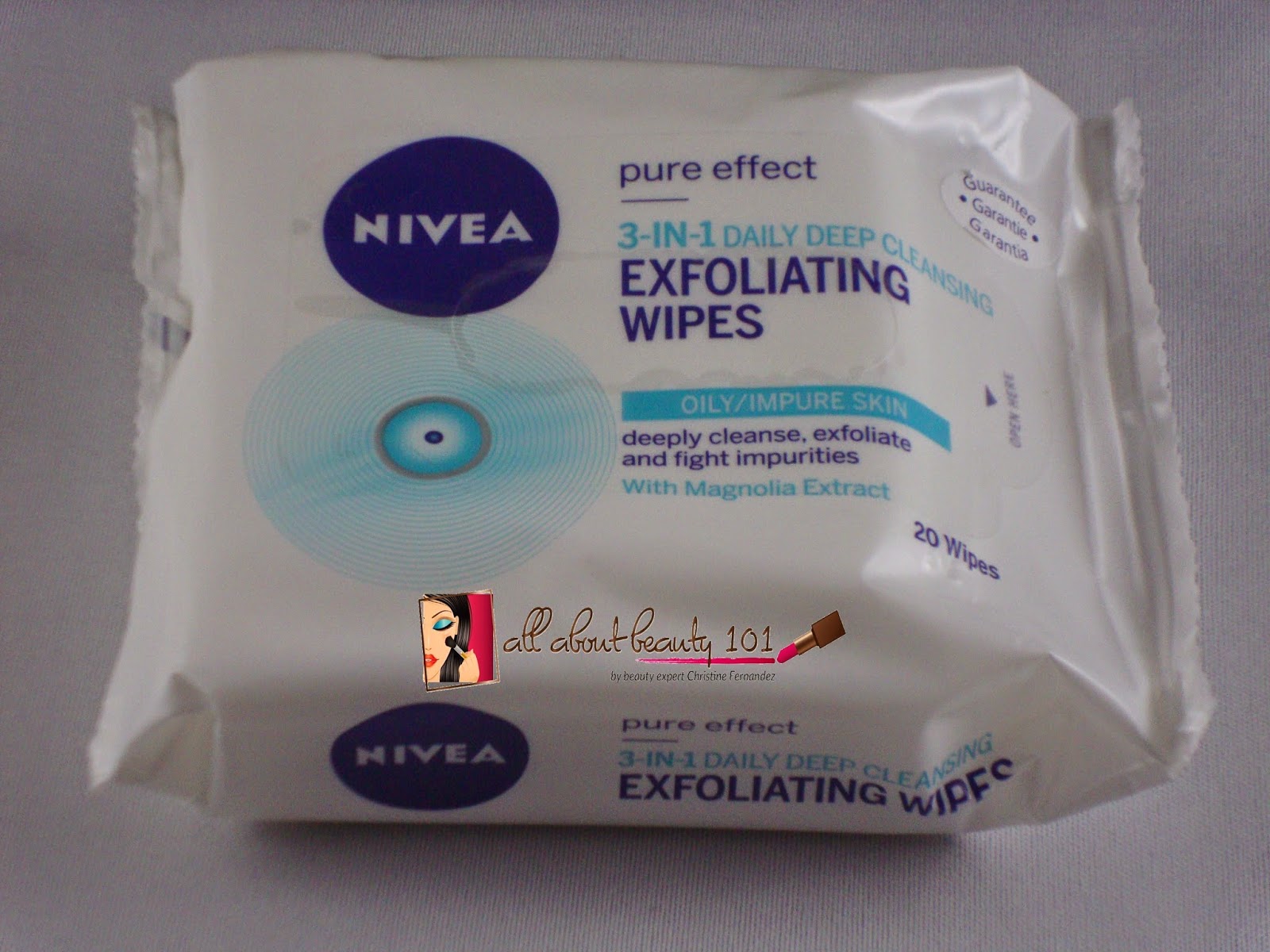 Nivea 3in1 Daily Deep Cleansing Exfoliating Wipes with Magnolia