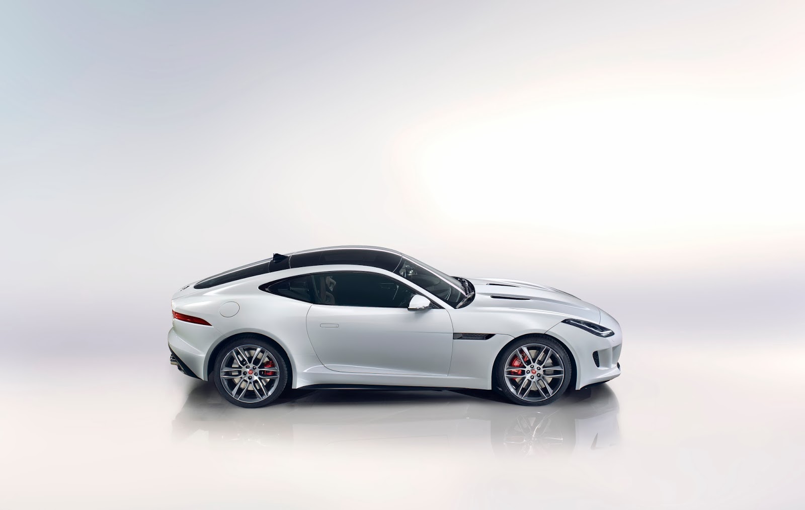 Jaguar f Type 2013 Coupe