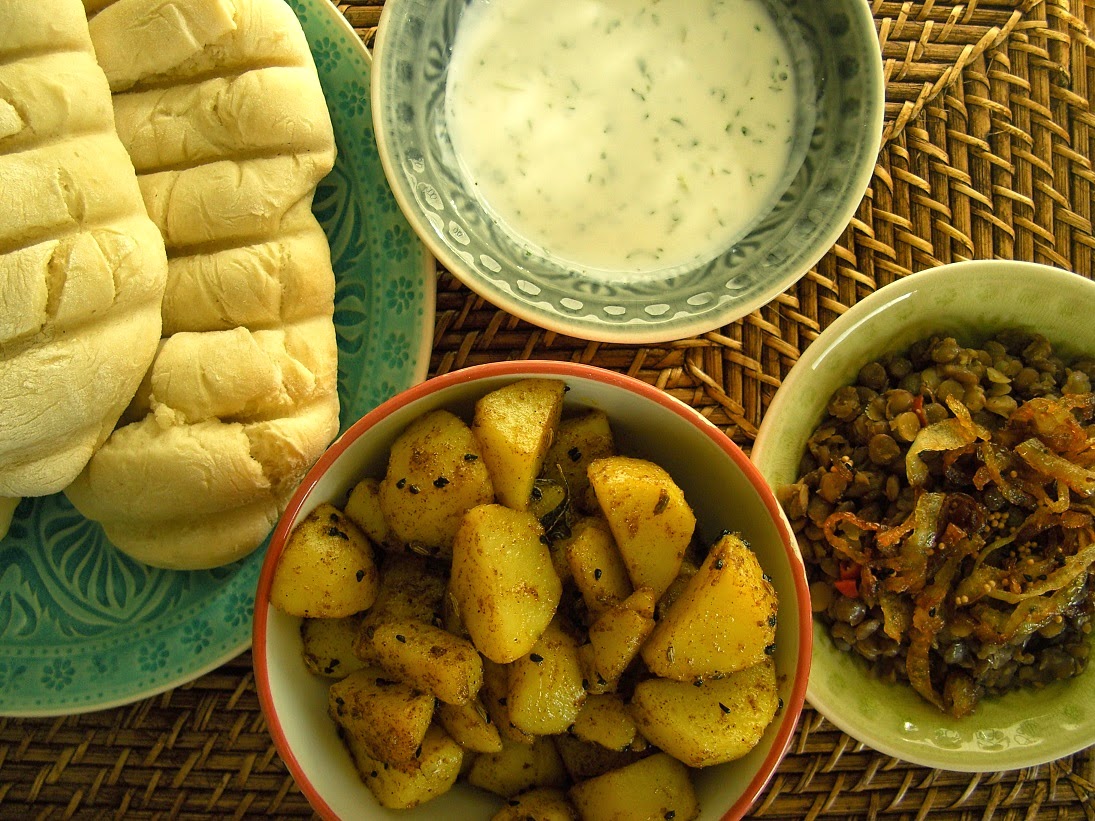 Cooking Around the World Naan Cheese, Bacon, Tomato and Onion Sandwich