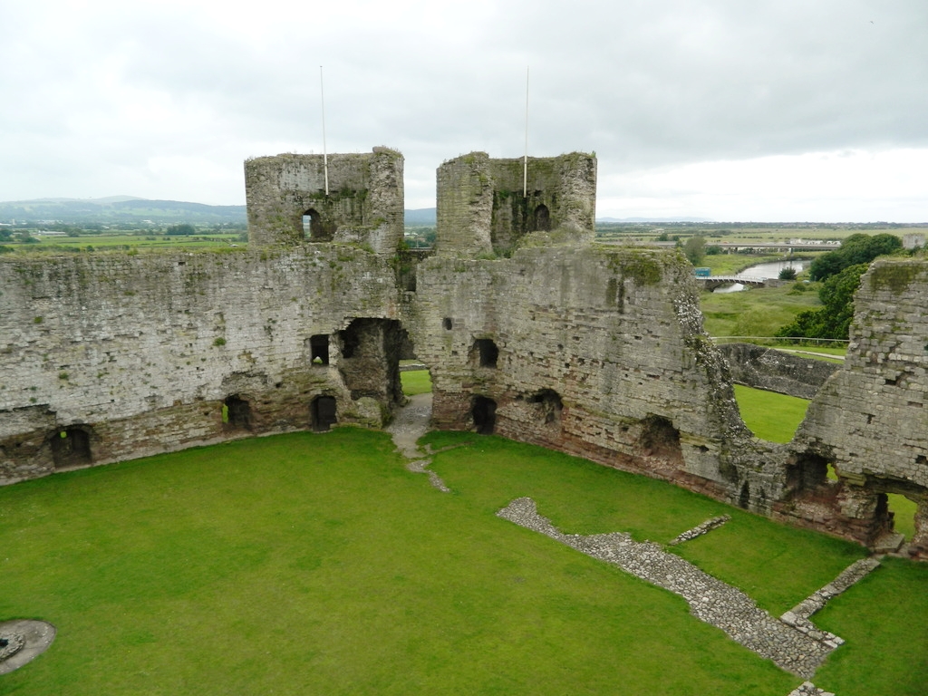 Rhuddlan Castle, North Wales Photo Diary Raiin Monkey