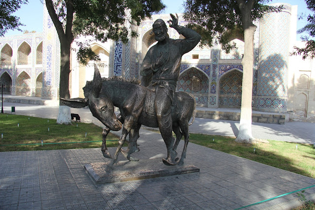 Ouzbékistan, Boukhara, Nasredinne Hodja, Lyab-i Hauz, © L. Gigout, 2012