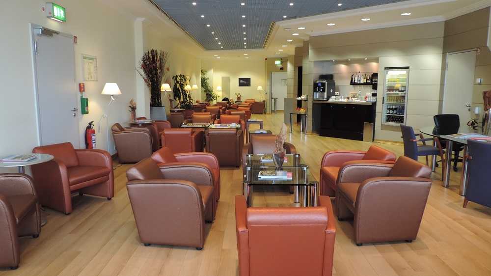 Vip Lounge Frankfurt Airport Terminal 1 thefilipinotravelersblog.blogspot.com