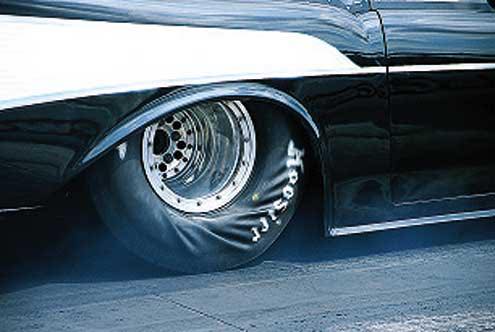 MUSCLE CAR COLLECTION : Why rear tire is bigger than front tire for ...