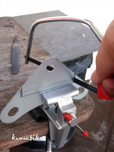 kawanbike: DIY Cat Stove, Stabilizer & Mini Windshield for