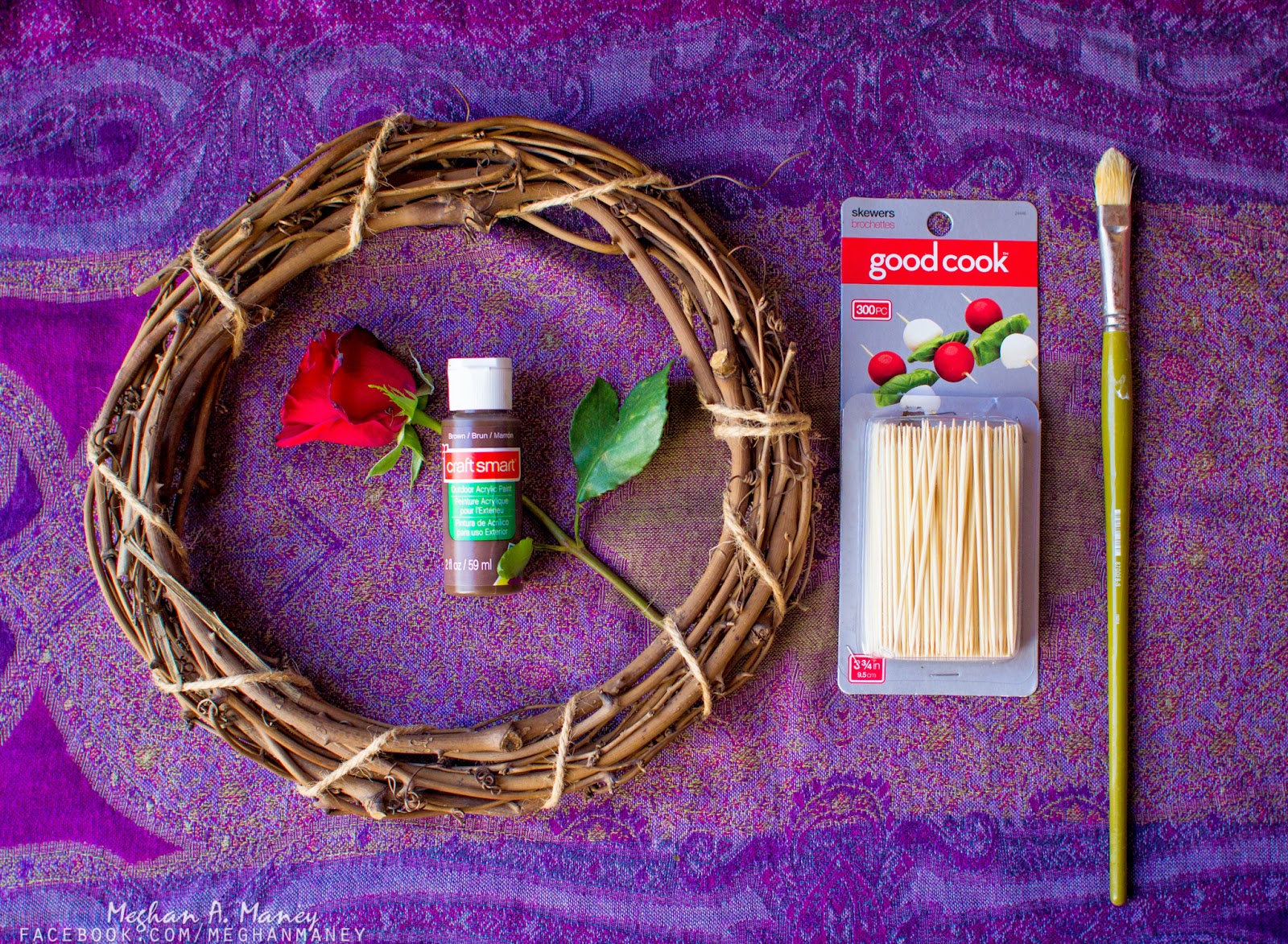 meghan-a-maney-works-diy-crown-of-thorns-lenten-devotion