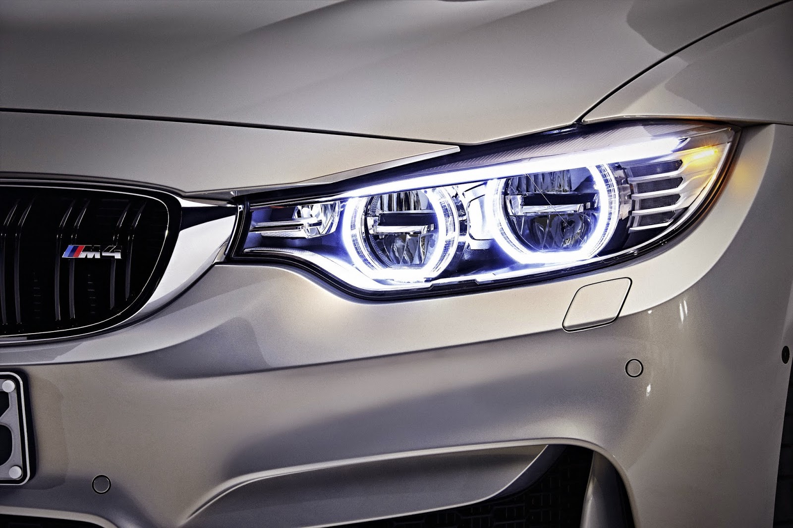 BMW m4 Headlight