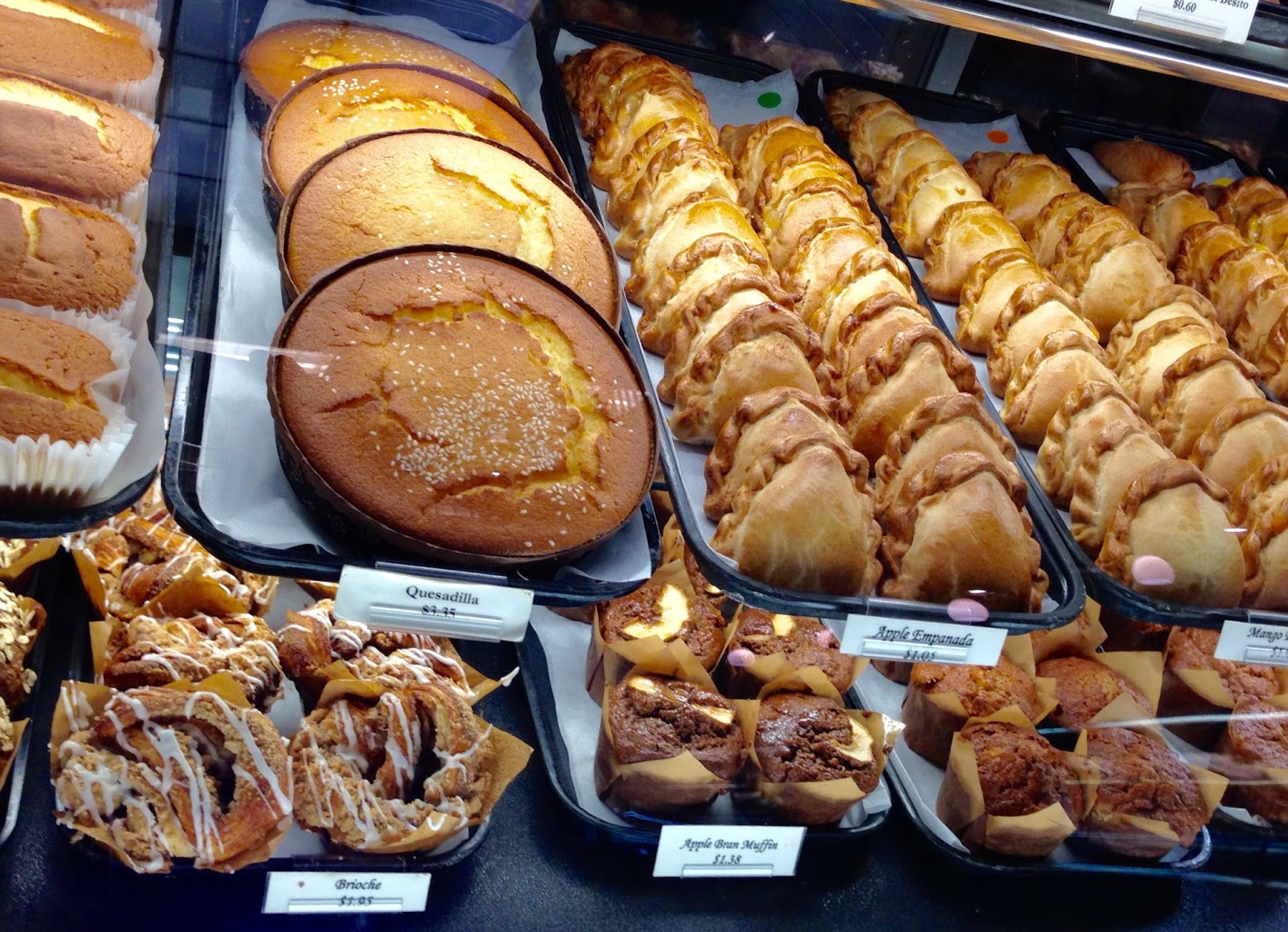 Elaine Travels Porto's Bakery