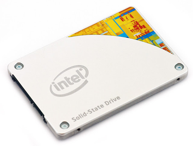 SSD Solid-State Drive ou Solid-State Disk