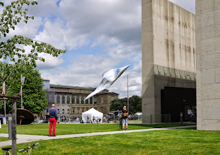 Kunstareal-Fest München 2015 - Blick auf die Alte Pinakothek, rechts das Ägyptische Museum