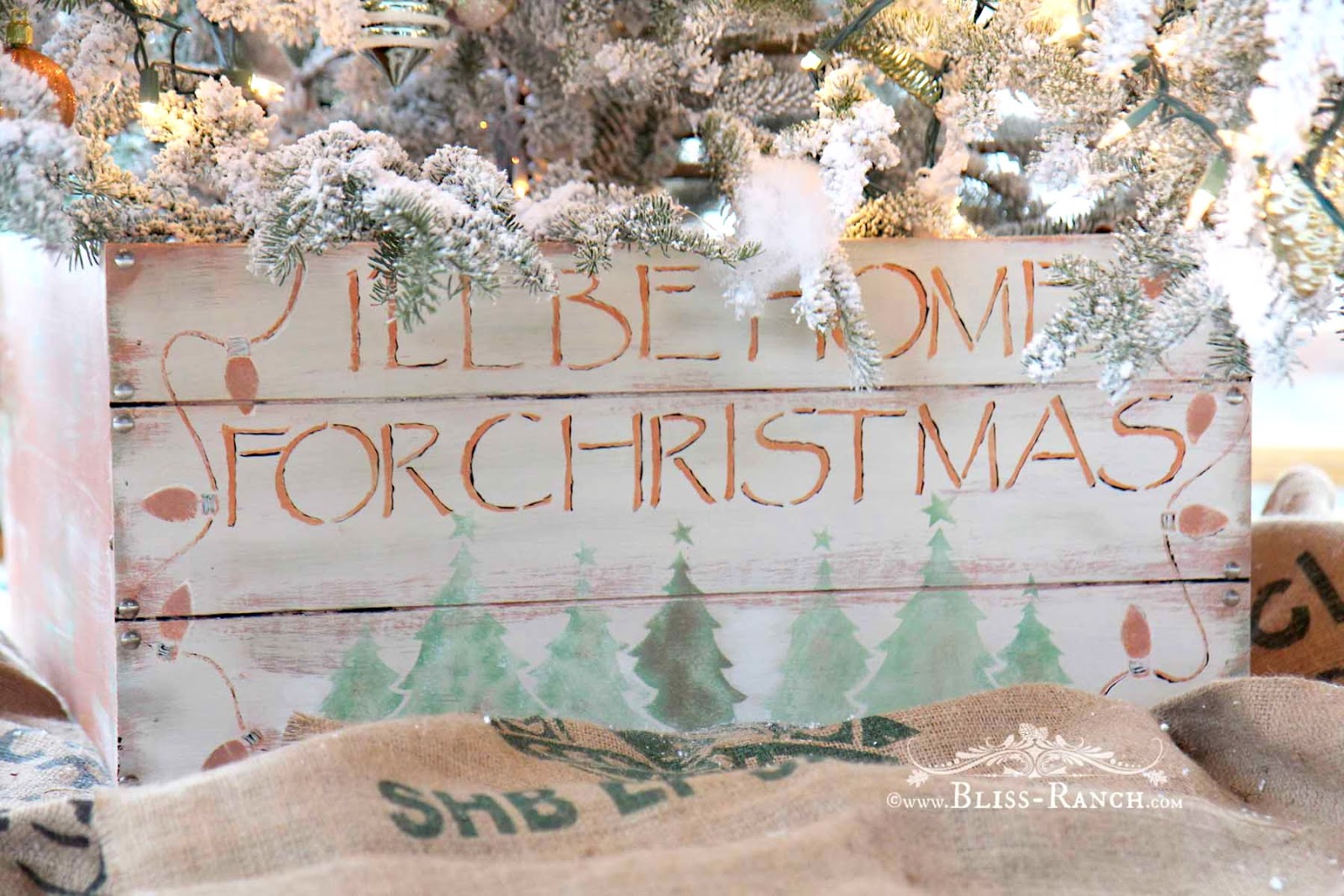 Bliss Ranch Christmas Tree Crate Base