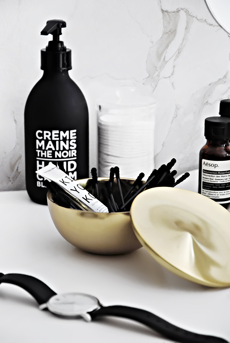 Bathroom Essentials Only Deco Love