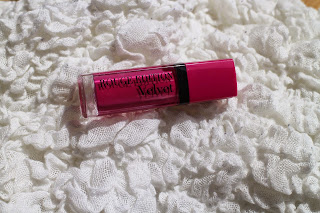 MAC dupe, Girl about town mac dupe, Bourjois rouge edition velvet, Bourjois pink pong swatch, rouge edition swatches, Best liquid lipstick, Best highstreet makeup, best drugstore lipstick