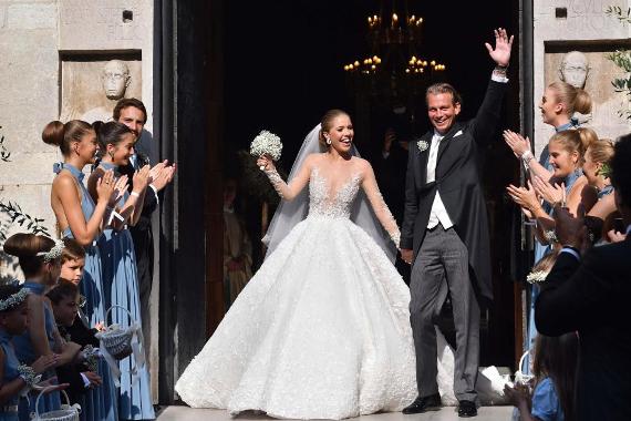 WTH? Heiress Victoria Swarovski wears a N320million wedding dress
