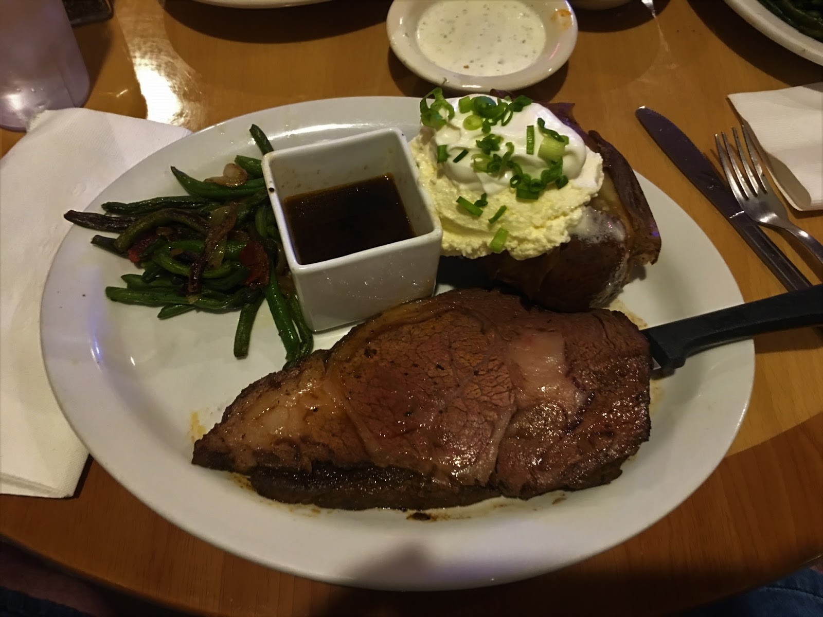 Laughlin Buzz Prime Rib at Daniel's Restaurant, Laughlin Nevada