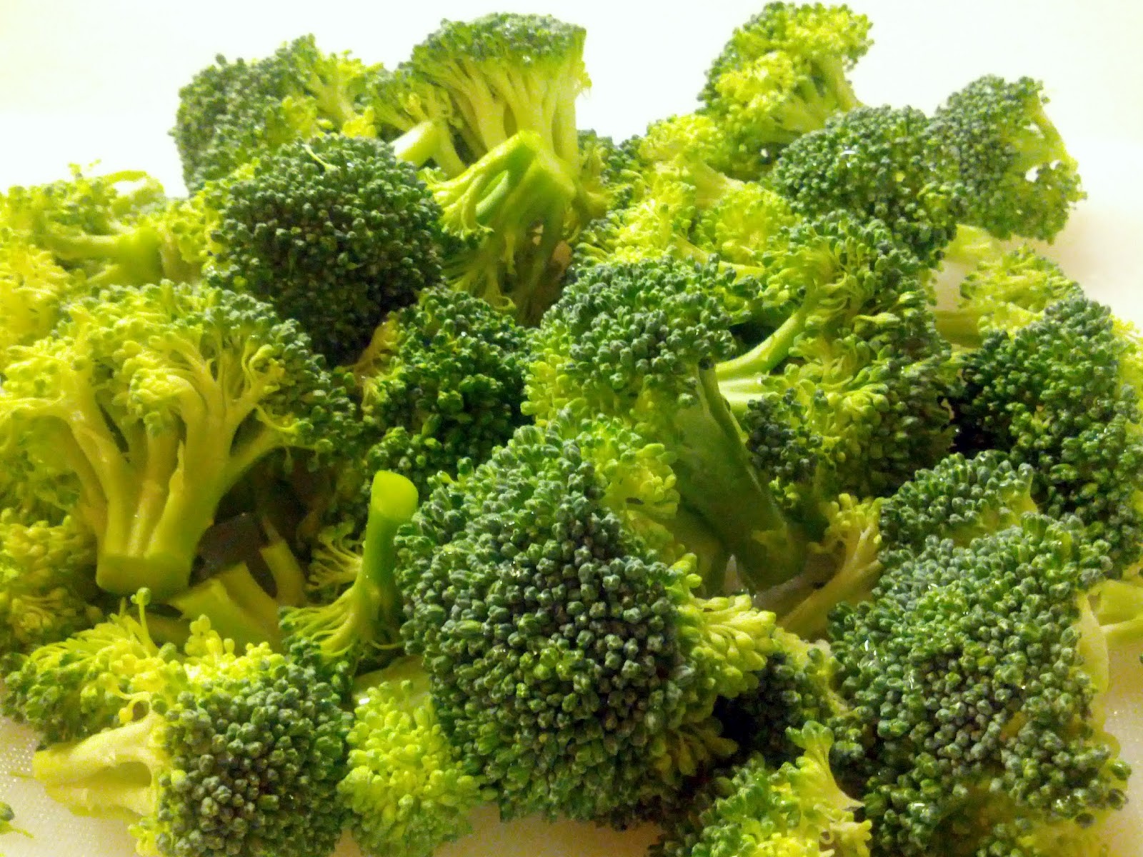 Too Spicy! Spinach and Broccoli Pasta