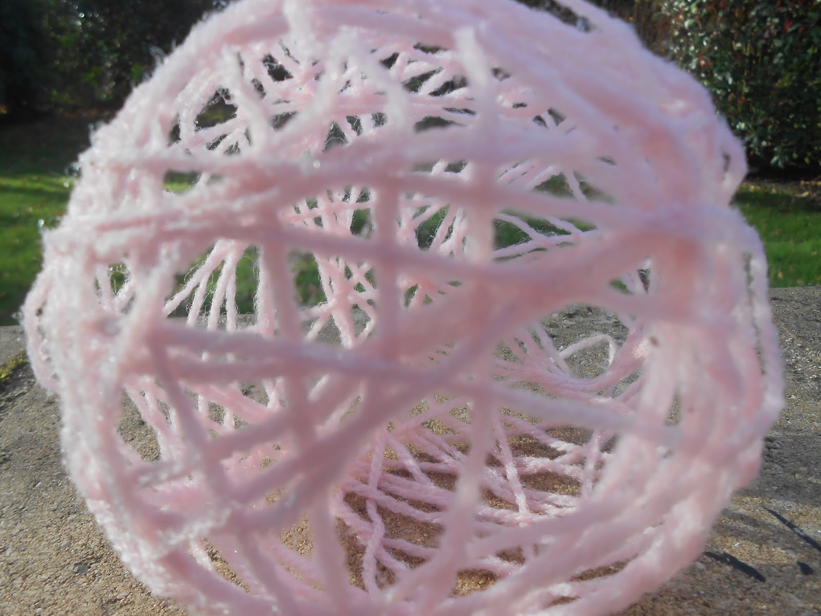 Happy Pops : DIY: boules de noël en laine