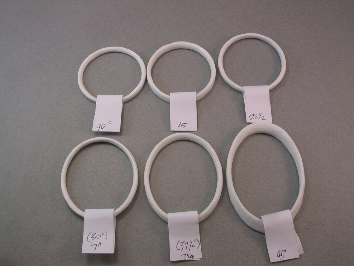 Knots and fiber bracelets geometry of PVC bracelets 4054