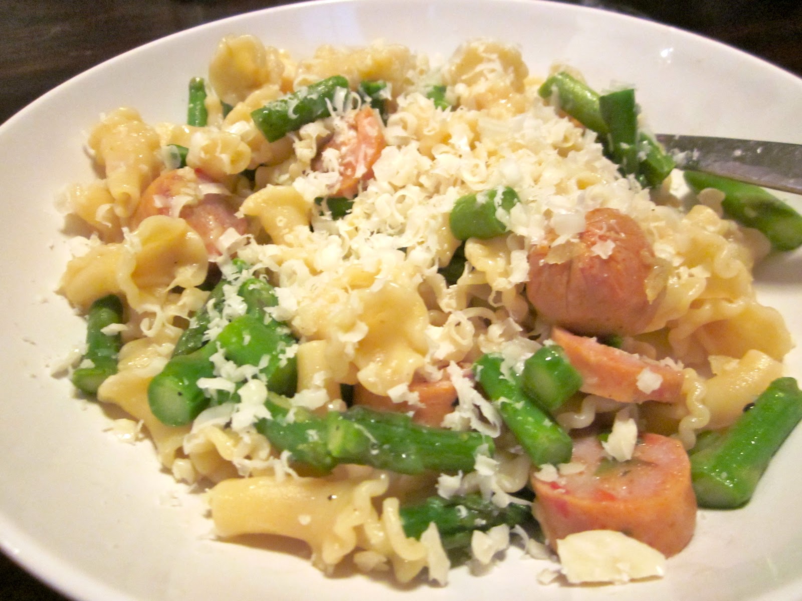 Sina's CupboardA Dietitian's Diary Spring Pasta Garganelli with