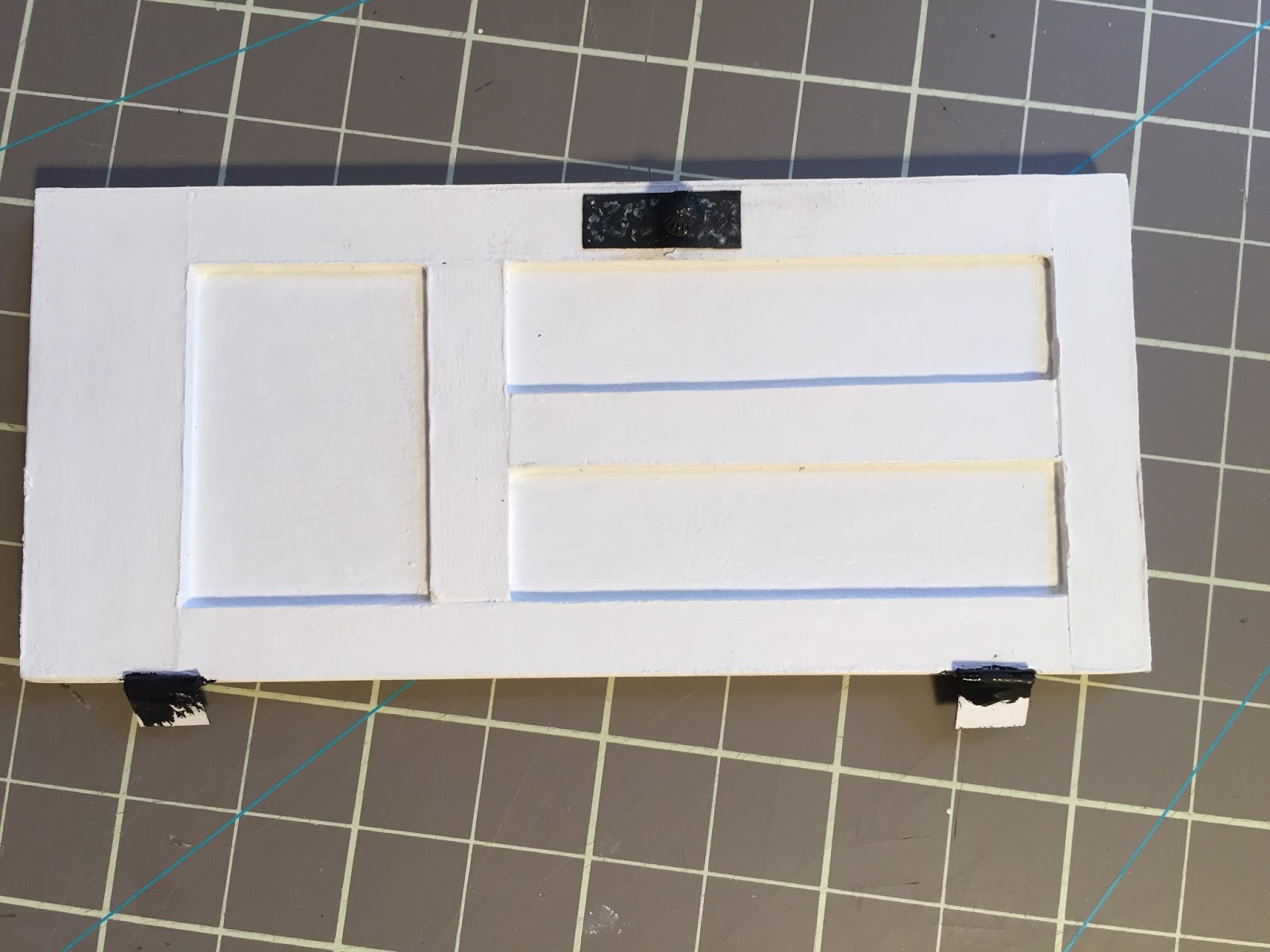 Dollhouse door hinge tutorial The Kinfeld