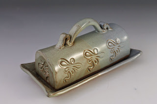 Butter dish