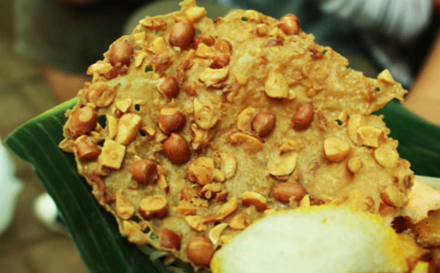 Resep Peyek Kacang Renyah Tahan Lama dan Renyah Spesial Resep Peyek Kacang Renyah Tahan Lama dan Renyah Spesial