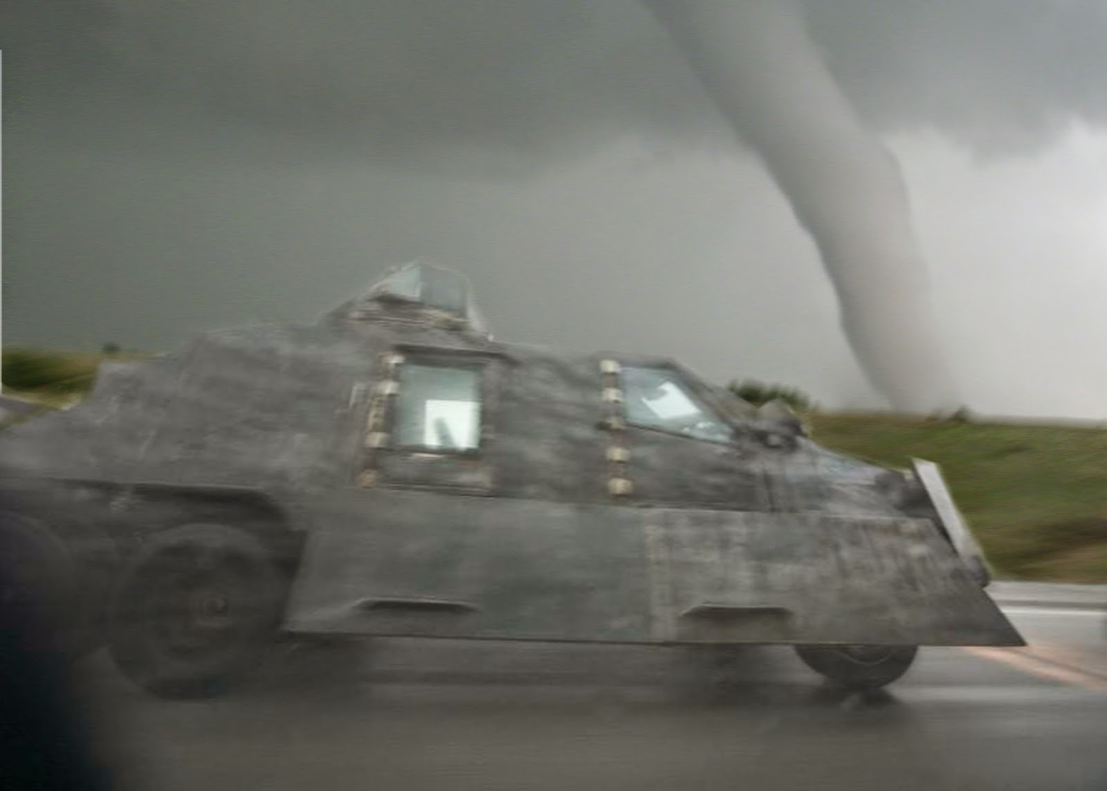 Oh So Cynthia: Meet Storm Chasers Sean Casey at the Perot Museum on January  10