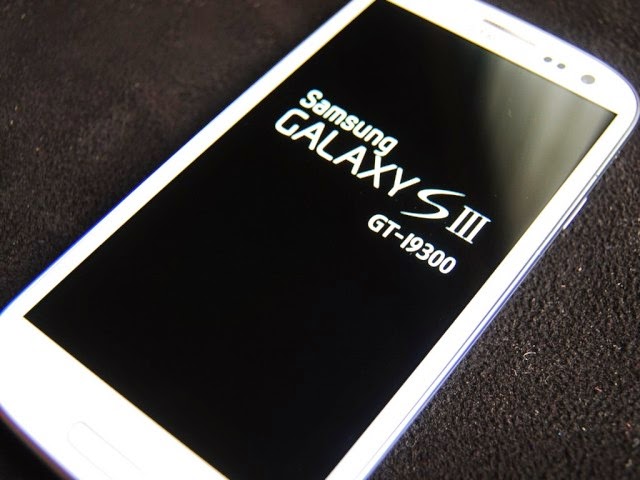 Mizaq's Blog: Galaxy S3 se queda pegado en el logo de Samsung