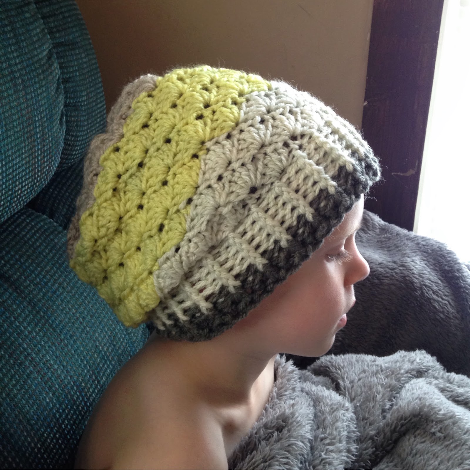 anna-s-crochet-spot-simple-shells-slouchy-beanie