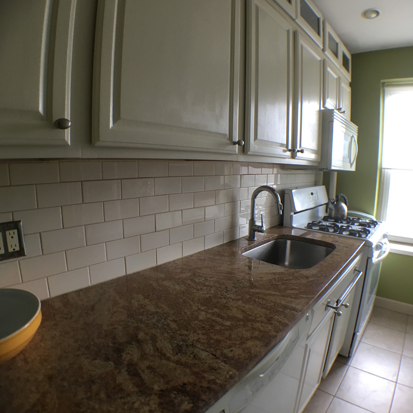 Renov8or Remodeling Around an Ugly Granite Countertop