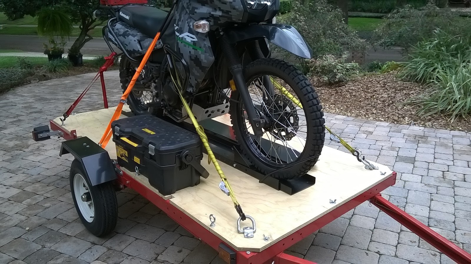 KamoKLR: HaulMaster #62647 Folding Trailer