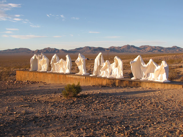 The Last Supper sculpture in the desert by the late artist Albert Szukalski, 1984