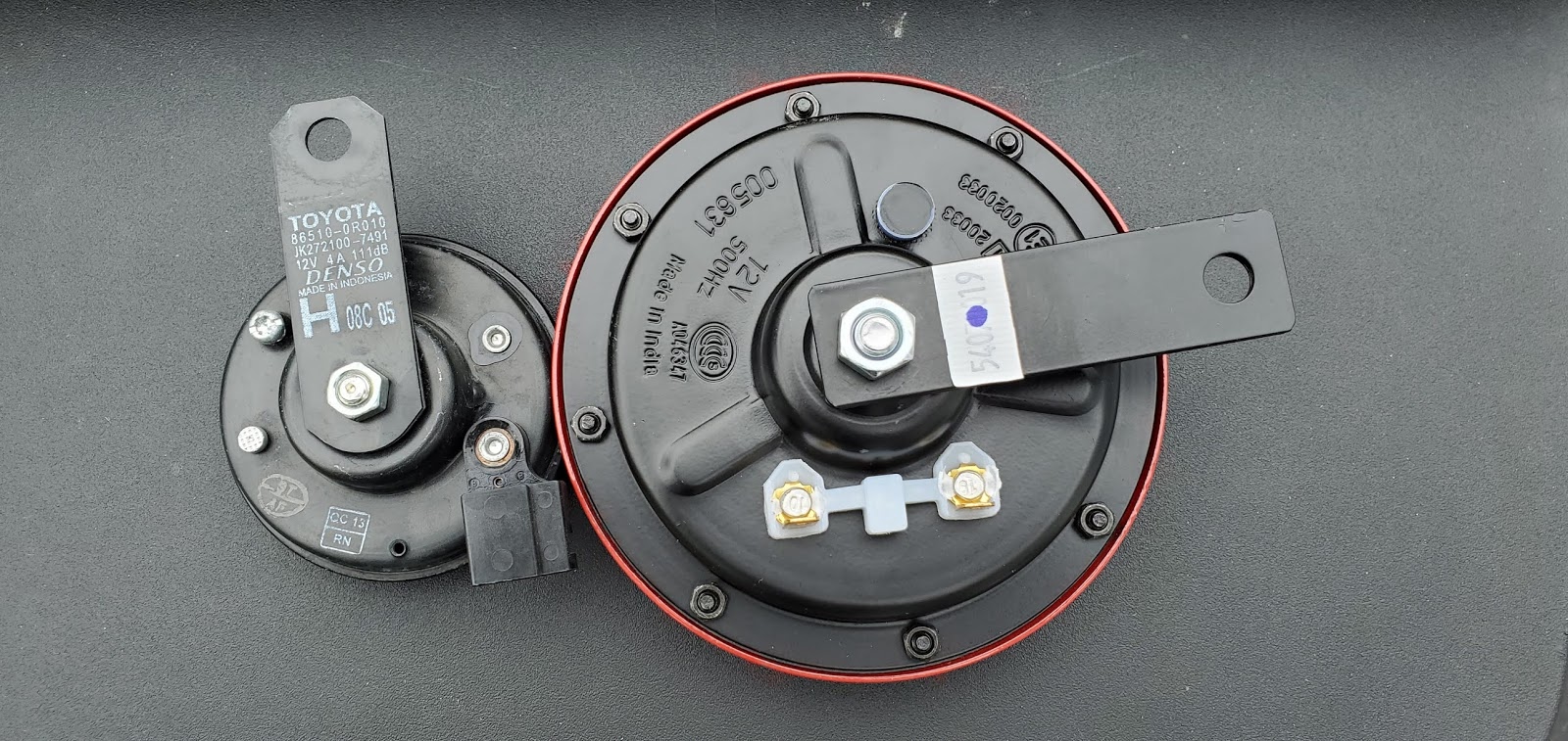 How to Install Hella Horns on the 2019 2020 Toyota Rav4 Toyota Rav4