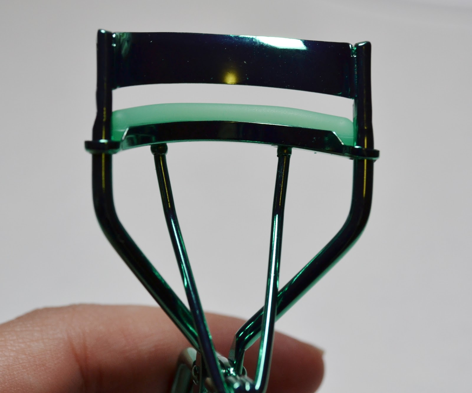 Aquaheart Beauty Buy of the Week Sephora Collection Eyelash Curler