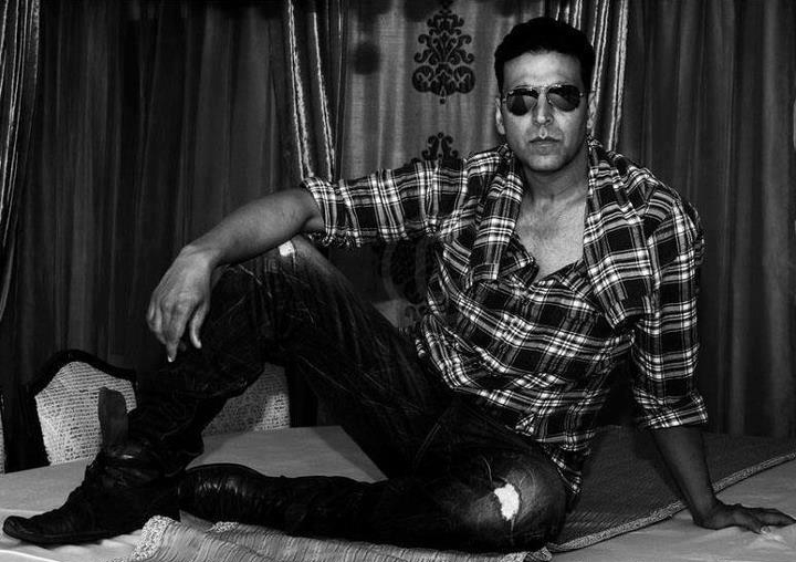 Bollywood Actor Akshay Kumar Childhood Pics