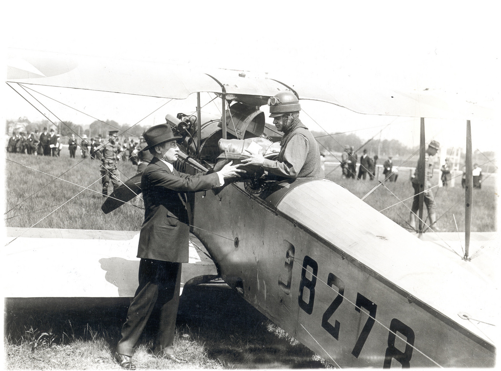 US Air Mail Service Old Photos