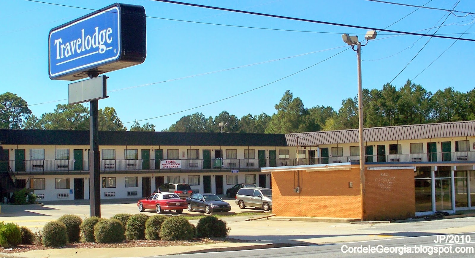 CORDELE Crisp Watermelon Restaurant Attorney Bank Hospital