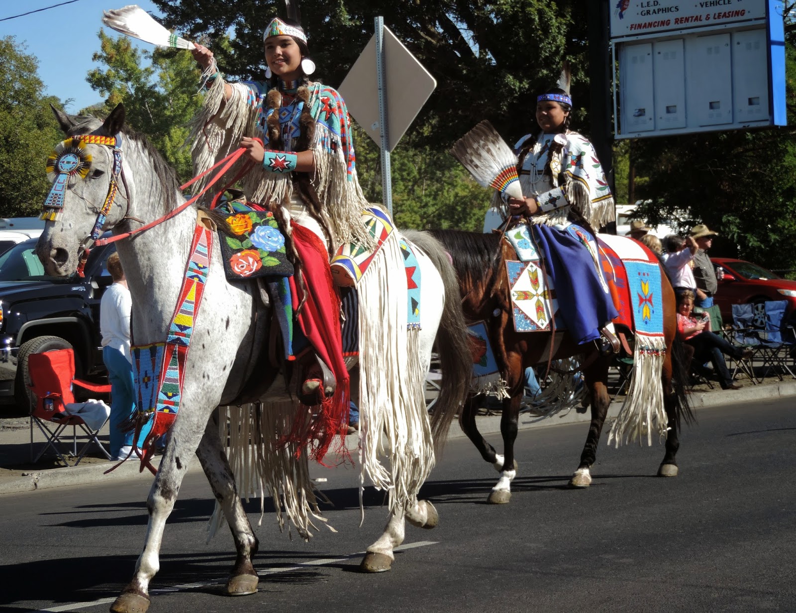 2015 TRAVELS WESTWARD HO! PARADE AT PENDLETON ROUNDUP