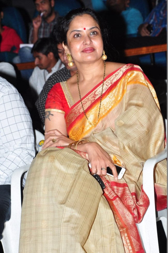 Tollywood Actress Pragathi Aunty Stills In Yellow Saree