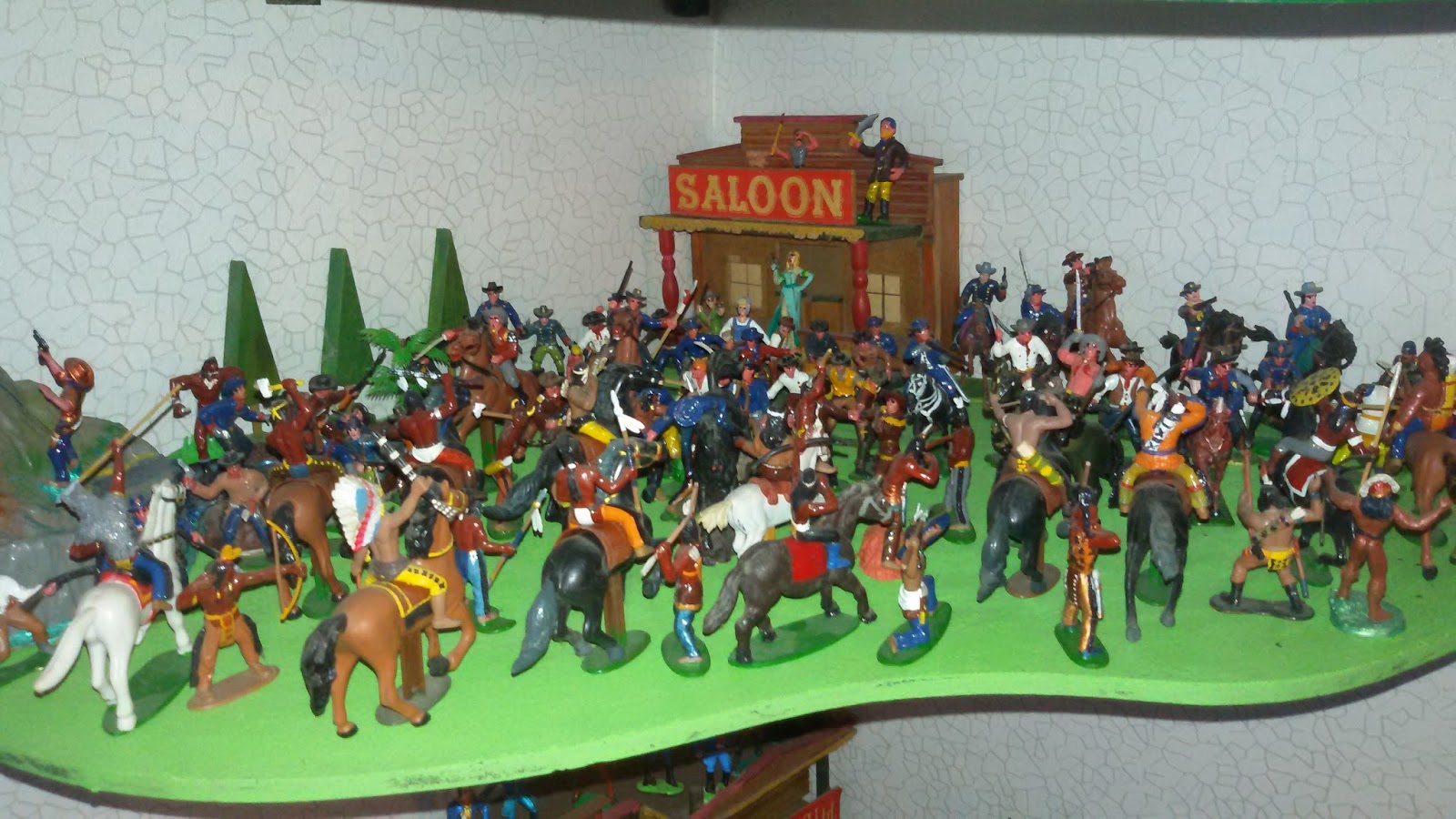 Моя коллекция индейцев и ковбоев ГДР: Фигурки индейцев и ковбоев ГДР