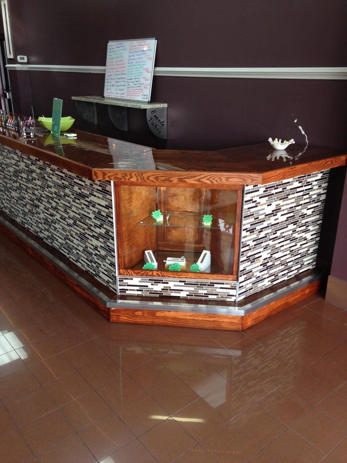 emote vapes tasting bar