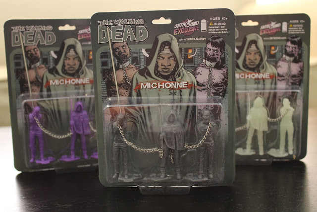 New York Comic-Con 2012 Exclusive The Walking Dead Michonne & Pets PVC Figure Set