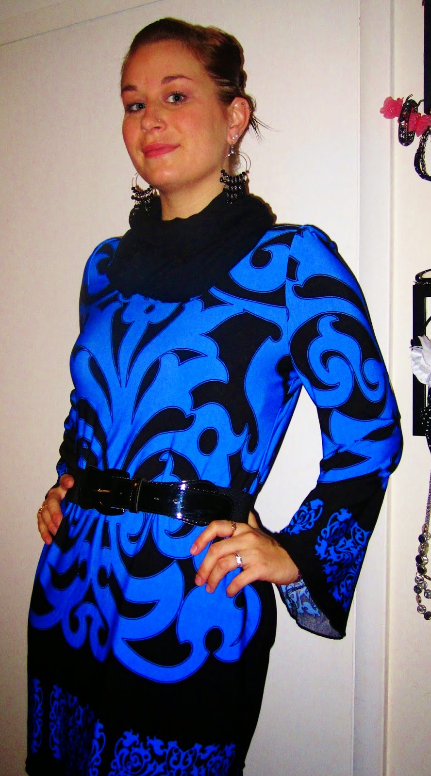 LowBudget Fashionista Blue Print Dress Featuring Sugar Love Boutique