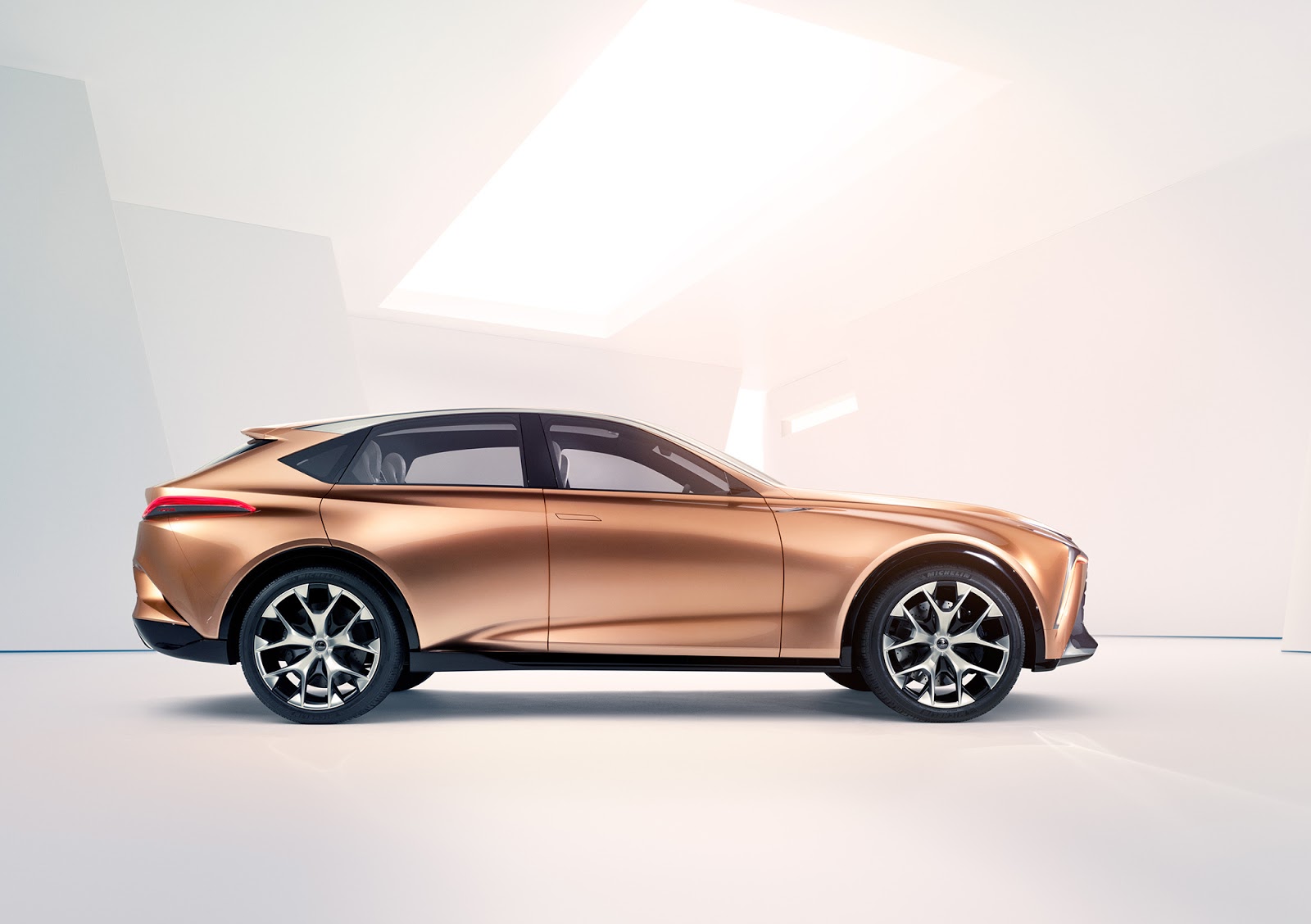 Лексус LF 1 Limitless