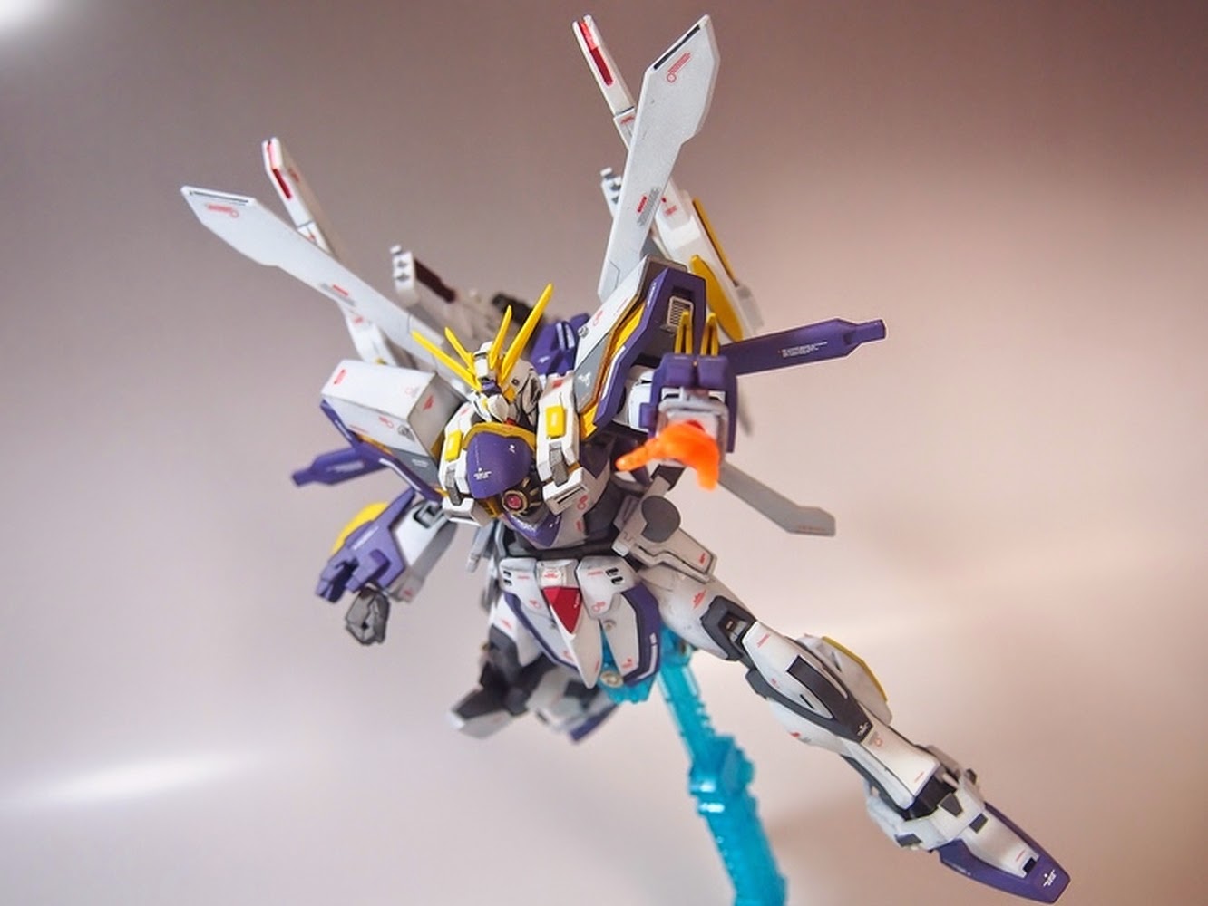 Custom Build: 1/144 Neo God Gundam